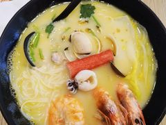 -渔米丰·广府鱼汤米线(中山六路店)