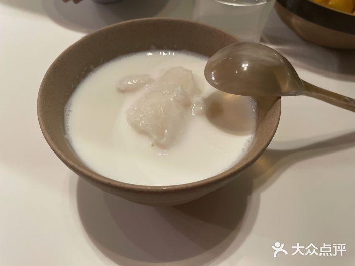胡麻(静安嘉里店)奶白酒图片