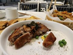 -渔语鱼新川菜Bistro(万象天地店)