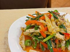 -维吾尔餐厅(宜山路店)