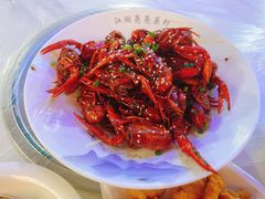-江湖亮亮蒸虾大排档烤全羊清真(武汉总店)