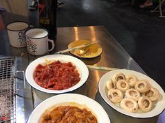 -马路牙子地桌烤肉(工体店)