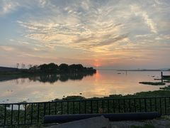 -七的湖·晚芳亭·阳澄湖农家菜·大闸蟹(莲花岛店)