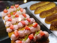 -雍容荟帝王蟹活龙虾展台自助(IFS黑金店)