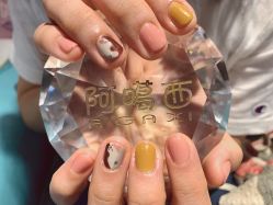 -阿噶西美甲美睫