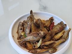 -品鲜村农家菜·阳澄湖大闸蟹(总店)