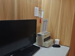 -上海仁爱医院口腔科 · 种植
