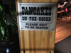 -Pancakes on the rocks(Darling Harbour)