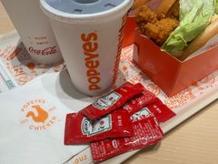 -Popeyes炸鸡·汉堡·奶昔(五角场万达店)