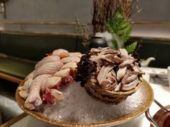 -洪氏嗨捞·猪肚鸡火锅(阳光天地店)