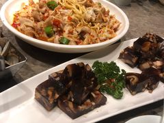 泡椒鱼杂手擀面-老板恋上鱼(恒隆广场店)