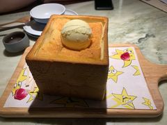 面包诱惑-绿茶餐厅(成都大悦城店)