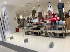 -优衣库(长春欧亚卖场店)