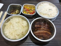 -盒马鲜生(财富中心店)