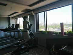 -迈劲健身专业私教(朝青汇店)