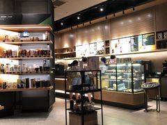 面包甜点陈列柜-星巴克(天津大悦城第二店)