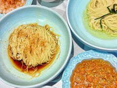 -裕兴记•蟹黄面馆(人民广场店)