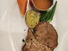 -斗牛士牛排餐厅(嘉里汇店)