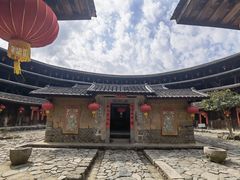 -初溪土楼群