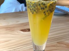 新鲜百香果冰-越美小馆·越南料理(曲江店)