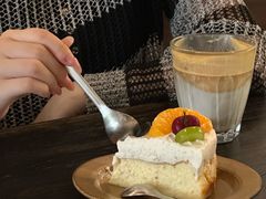-HOLIDAY休日(后田垟巷店)