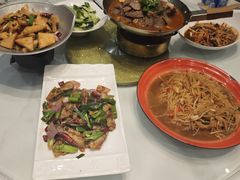 -苏湘小馆·不做预制菜(青年公社店)