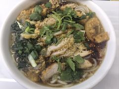 -弥勒卤鸡米线(沪瑞线店)