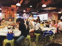 -鲜入围煮花胶鸡海鲜火锅