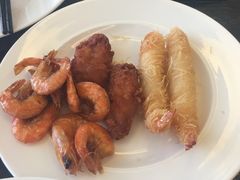 -东方红海鲜百汇(国际大厦店)