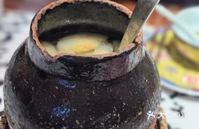 Snow Pear and Pork Cake Soup