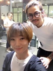 -FRIDAY星期五专业美发沙龙