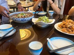 -喜乐餐厅•灯笼虾球首创者•本地小海鲜(二马路店)