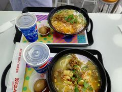 -粉达人·桂林米粉(解放北路店)
