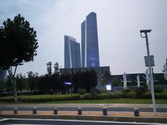 -南京眼步行桥