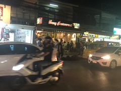 -Dang restaurant (patong phuket)