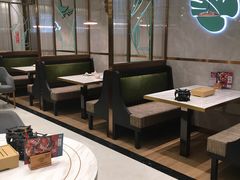 卡座-稻香酒家·33年老字号·港式粤菜(富邦中心店)