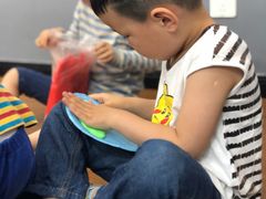 -猴有戏教育戏剧·音乐剧·主持口才·演讲朗诵辩论(环球港华师大校区)