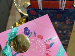 -VENCHI 闻绮(北京国贸商城店)