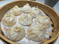 -馋三尺蟹粉小笼(人民广场店)