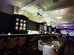 -LONG BAR 廊吧(外滩华尔道夫酒店)