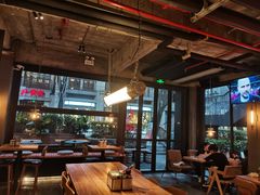 大堂-Devils’ Brewery小恶魔精酿啤酒(武汉天地店)