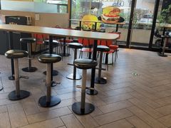 -麦当劳(华贸天地店)