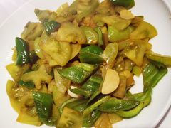 青西红柿炒青椒-食为先庐畔渔歌(合作化路店)