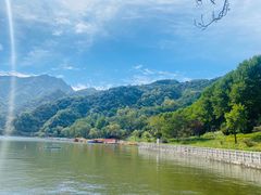 -秦岭终南山世界地质公园翠华山景区