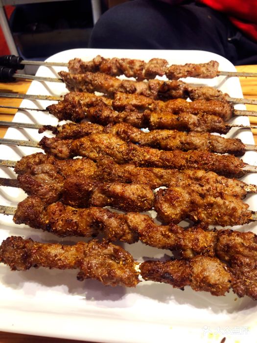 品质伊骊(人大总店)烤羊肉串图片 - 第2张