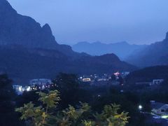 -平西抗日烈士陵园