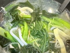 -丽虹云南过桥米线(兴工街店)