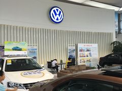 -中联一汽大众4S店(世纪大道店)