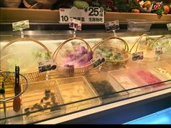 -左庭右院鲜牛肉火锅(金山万达店)