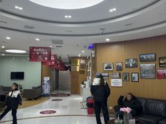 -雅悦齿科(顾村公园店)